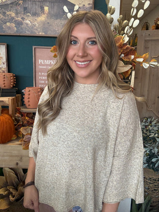 LIGHTWEIGHT OATMEAL SHORT SLEEVE SWEATER WITH RELAXED FIT