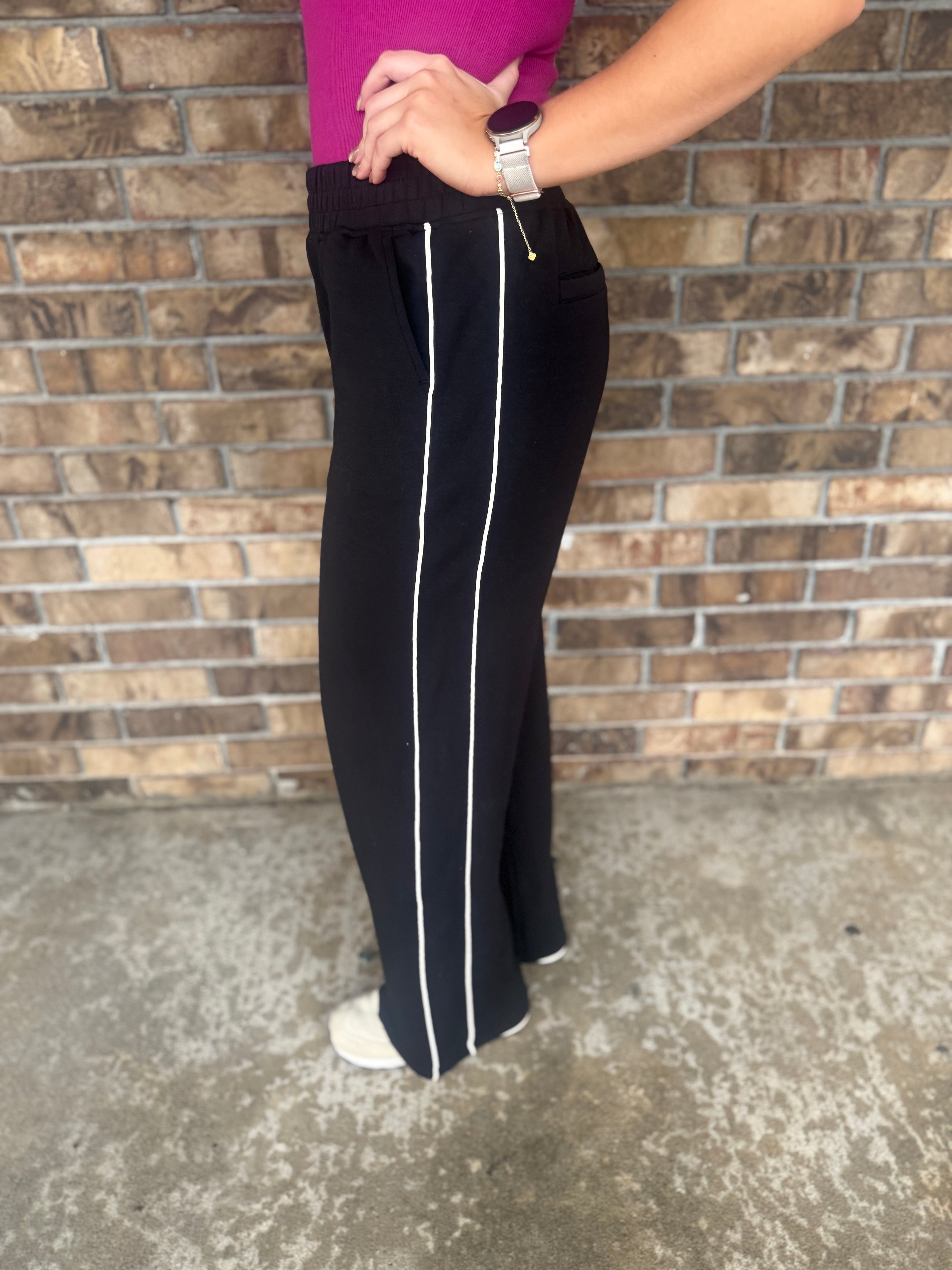 Modal Scuba Striped Pants – Black/Cream