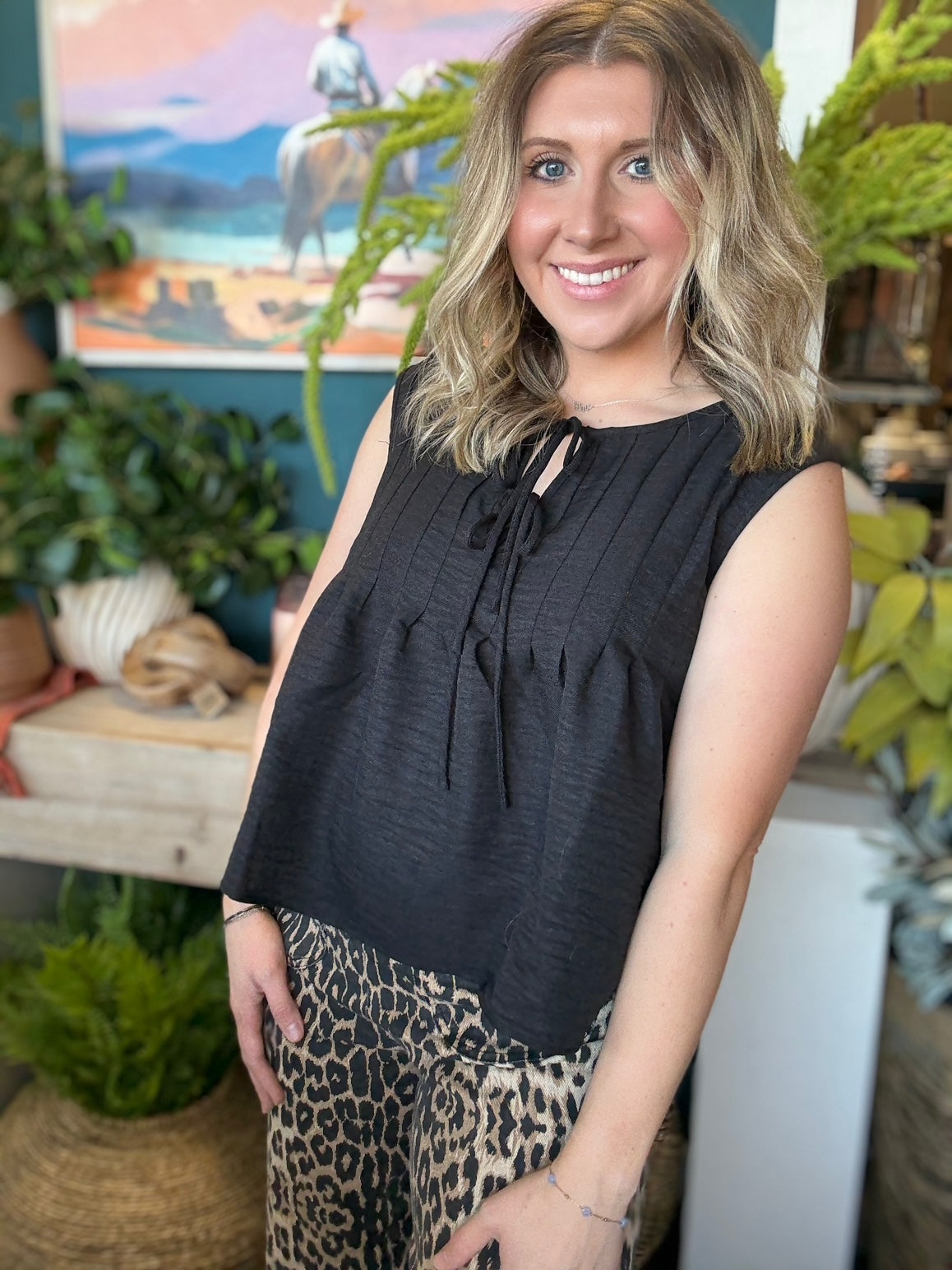 Black tie front sleeveless boutique top for women stylish casual clothing at Pill Box Boutique Willard Missouri

Tags: