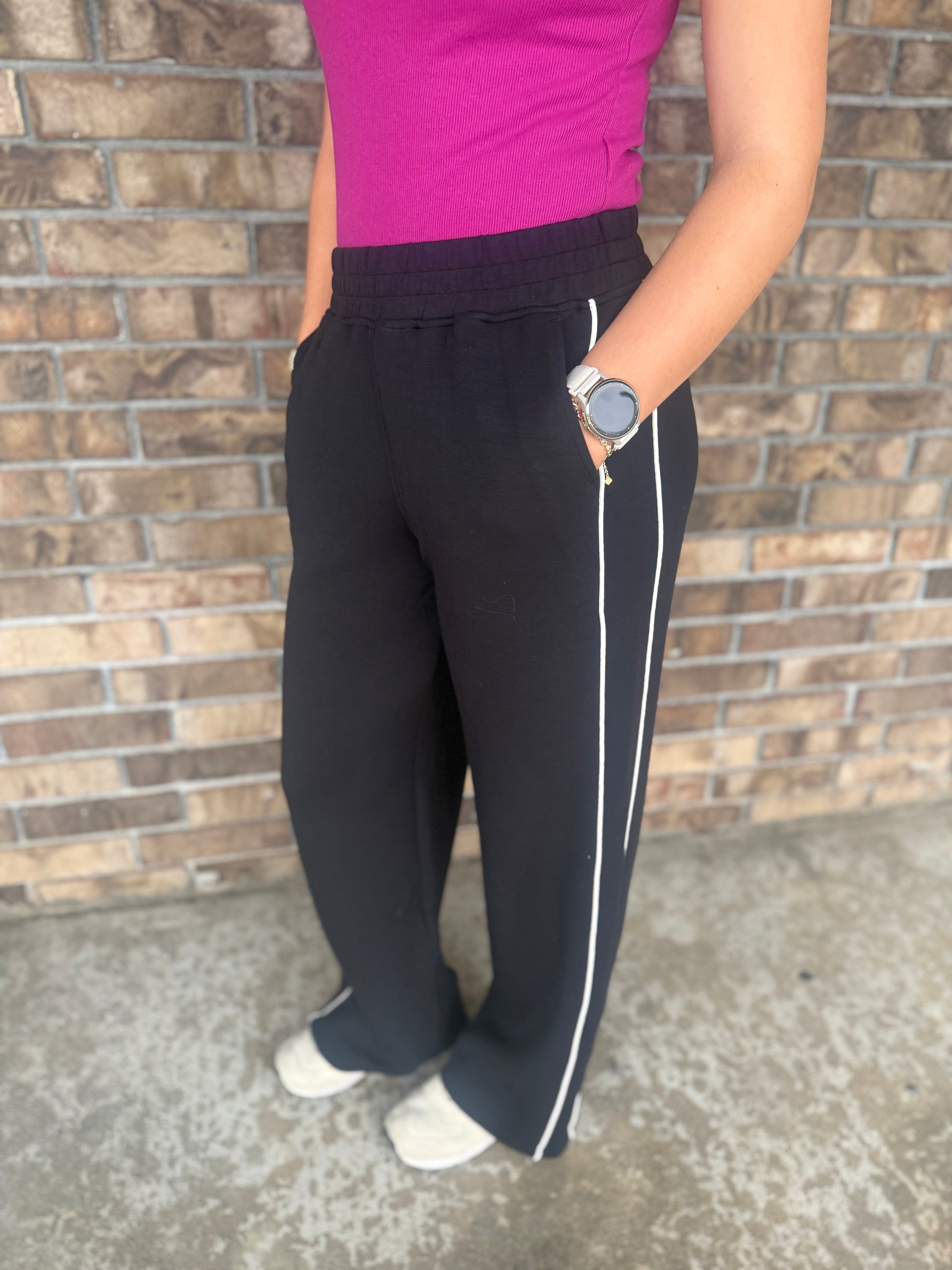 Modal Scuba Striped Pants – Black/Cream