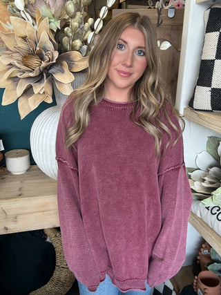 VINTAGE WASHED BERRY PULLOVER WITH EXPOSED SEAMS