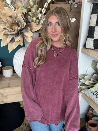 VINTAGE WASHED BERRY PULLOVER WITH EXPOSED SEAMS