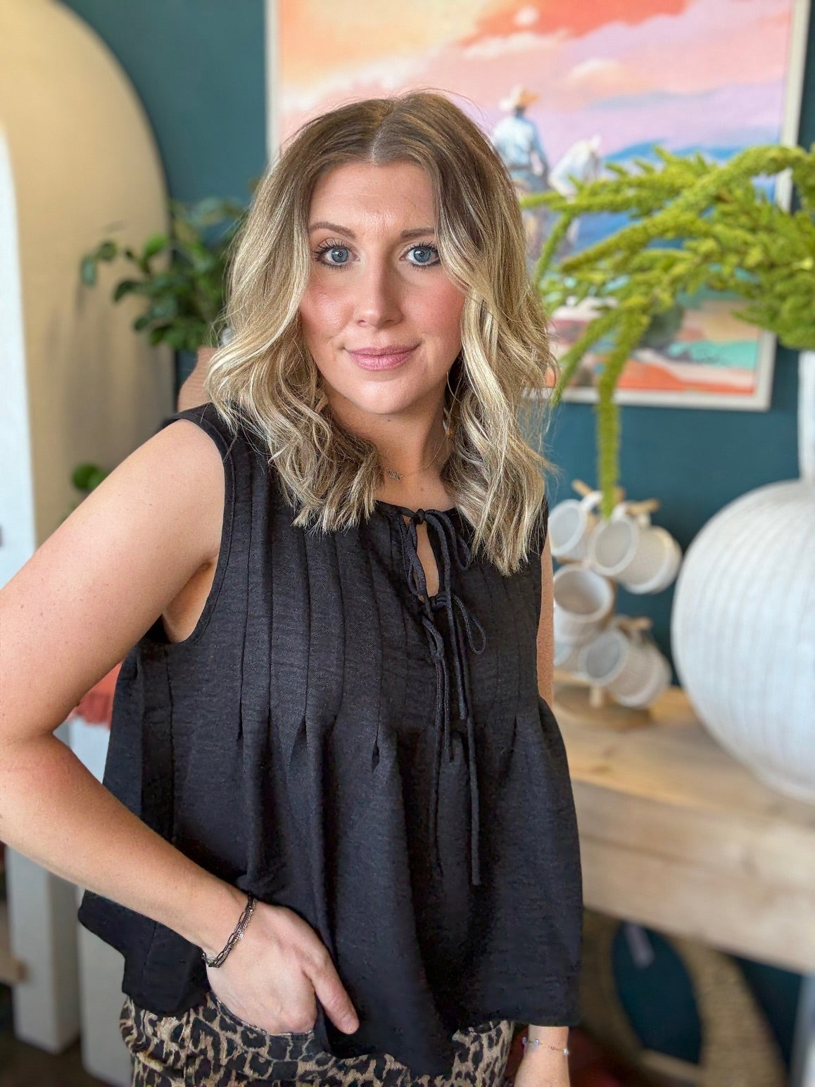 Black tie front sleeveless boutique top for women stylish casual clothing at Pill Box Boutique Willard Missouri

Tags: