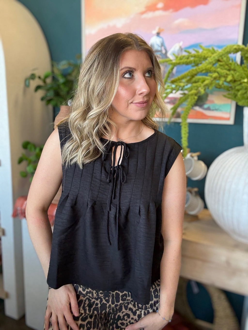 Black tie front sleeveless boutique top for women stylish casual clothing at Pill Box Boutique Willard Missouri

Tags: